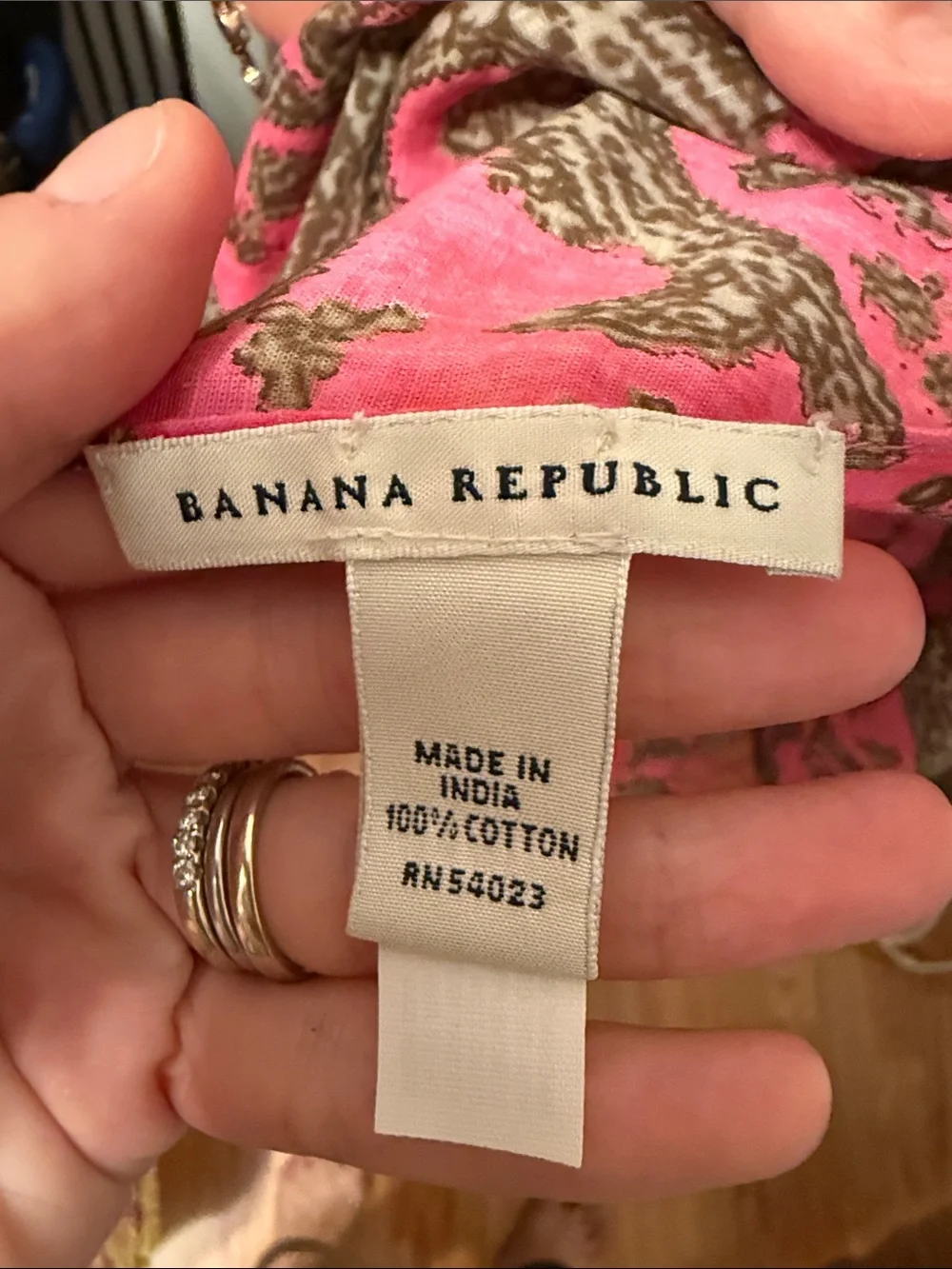 Banana Republic lightweight paisley